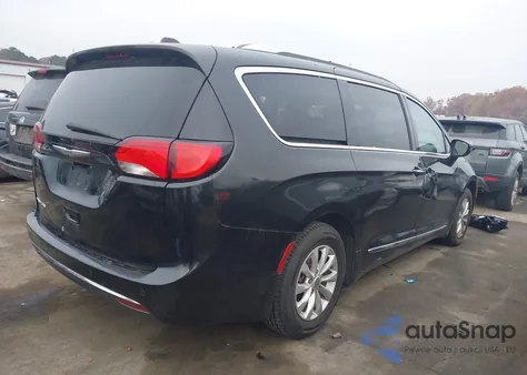 2019 Chrysler Pacifica Touring L z USA, uszkodzony, nr VIN 2C4RC1BG0KR650762